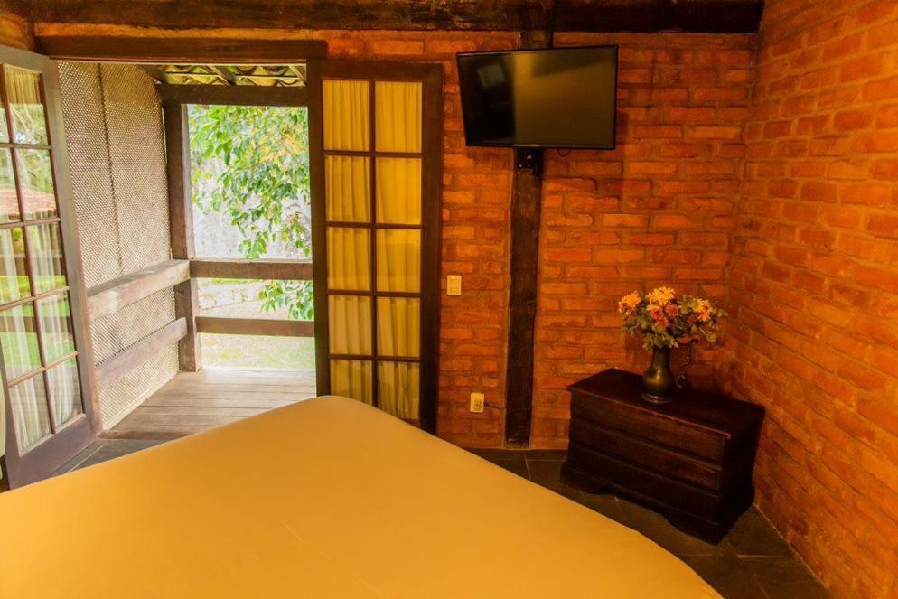 Pousada Das Araras Petrópolis Buitenkant foto